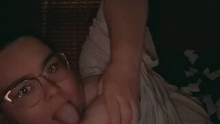 I love my nipps being licked.