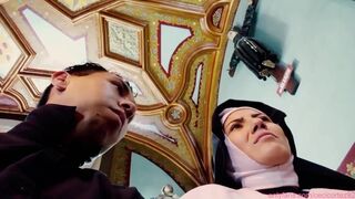 CCan Raymunda - Religiosa confieza sus sueños humedos y cae en pecado con sacerdote