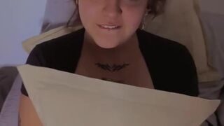 POV: Colegiala Argentina Caliente: Mi profesor me espía y no puede evitar castigarme con su verga