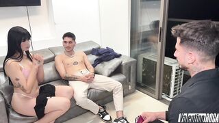 La Entrevista De Trabajo Se Convirtio En Una Fiesta De Pollas Para Una Latin babe Caliente