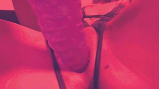 Fast climax, My snatch likes the vibrator.