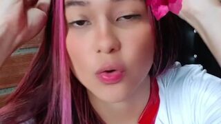 WHAT A NICIE NURSE SHOWS ME HER TWAT AND HER CUNT DO U WANNA WATCH IT?