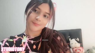 YOUTUBER SE PONE CACHONDA Y ME ENVIA UN EPISODE MUY ARDIENTE