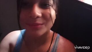 En casita tocandose el Coño what the bang riko i like