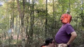 Princess Autumn and Mr. Jack O’Lantern meet in the woods.This babe sucks his stem and this chab widens his seeds