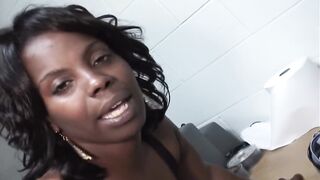 The Dangerous Throat of Chunky Ebony Hotties