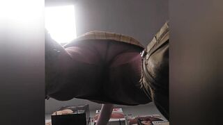 Working mother I'd like to fuck Upskirt