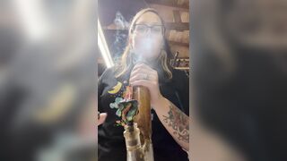 big beautiful woman step mommy mother i'd like to fuck 420 smokin' fetish wake and bake bong hits