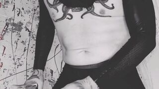 Ghostface Masturbating in Shower Horror Porn