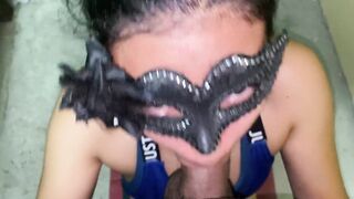 Caliente mujer de GYM recibe su proteína de goo diaria -Submissiveadventures