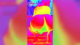 THICK HOTTY TEASING YOU AT RAVE BOOTY SHAKING ON TIPPY TOES OF/ Fansify @Princessikigaii