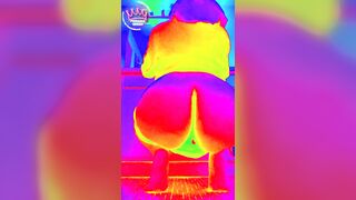 THICK HOTTY TEASING YOU AT RAVE BOOTY SHAKING ON TIPPY TOES OF/ Fansify @Princessikigaii