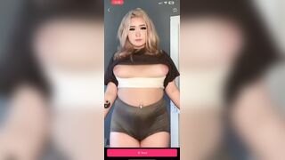 FLOOZY PIERCEDNOODLE FLASHES HER MELONS ON CAMERA