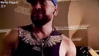 Heterosexual Mexican chap afraid of being recognized for doing homosexual porn
