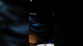 Colorada culona y morocha tetona me ordeñan