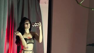 Fitting room with awesome fit body of yourfavcamille