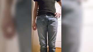 panties pissing once more