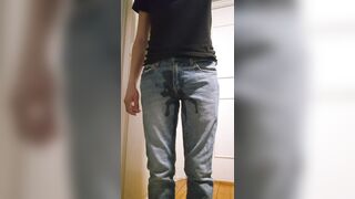 panties pissing once more