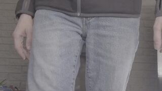 Jeans wetting