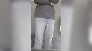 Jeans wetting