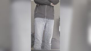 Jeans wetting