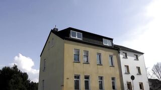Amateur MILFS banged at home (Full german porn episode)