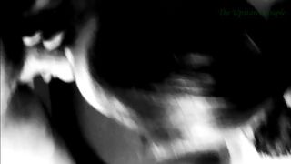 Hawt wife sucks me off