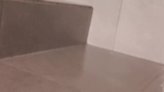 Gooning 0 Bulgarian, Shower