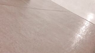 Gooning 0 Bulgarian, Shower