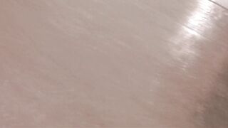 Gooning 0 Bulgarian, Shower