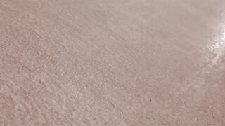 Gooning 0 Bulgarian, Shower