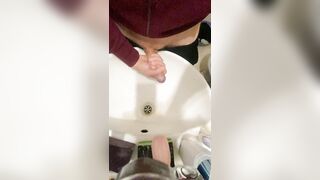 Solo Hunk Wanking