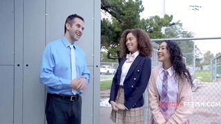 School's Out, Balls In - Sarah Lace, Willow Ryder, Donnie Alternative