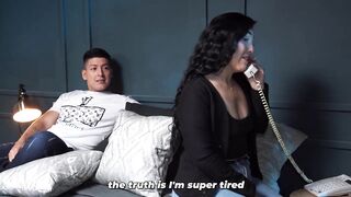 Large-assed stepmother shares couch after a mistake upon arrival from travel