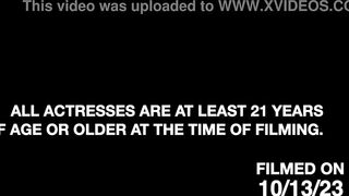 LESBO CHRONICLES IN CHICAGO