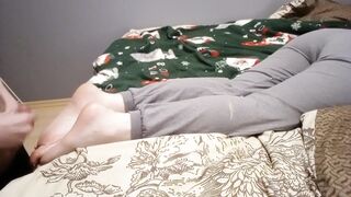 Polskie Porno Cum on youthful Bella's feet