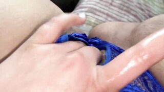 day me and fingering me in my bulky cunt