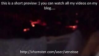 Veneisse i public party plug bottle & double fisting