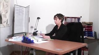 mature boss seduces younger coworker