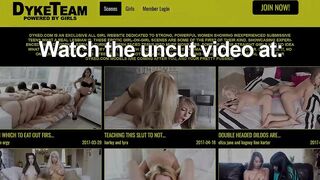 Teen domina rides face