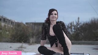 Jeny Smith playing herself in public