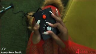 Double Penetration Session with Screw Machine for Black Anal Bitch Avery Jane