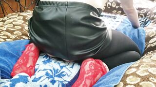 Solo Boy Rides Vibrator