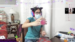 Trans Hotty Streamer unboxes Birthday Gift! A three" Buttplug!! (non-exposed)