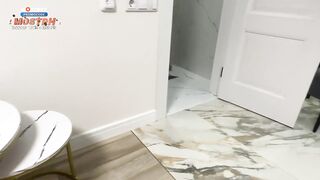"Hey, Aid Your Stepmom!" - Hawt mother I'd like to fuck Housewife In Taut Leggings with large butt Stuck In the Washer