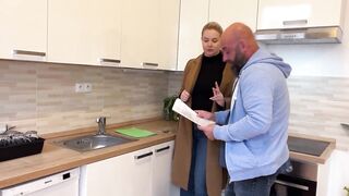 Excited Blond Real Estate Agent Cheats On Her Spouse With Client