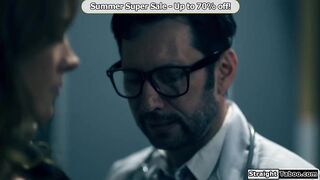 Siri Dahl desires to get preggo. The artificial inseminator fingers her twat and puts the samples in. Then this guy bangs her making sure it won't fail