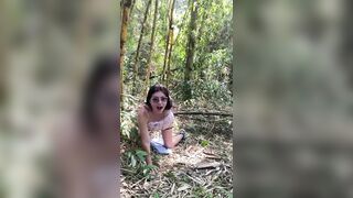 I masturbate outdoors and make a sexy episode.