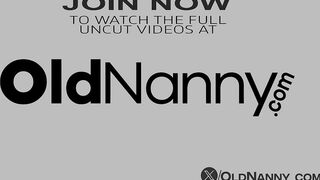 Seductive Housewife Tempts Him For A More excellent Rent Price