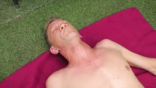 Tattooed large titties babe gets banged in her cunt